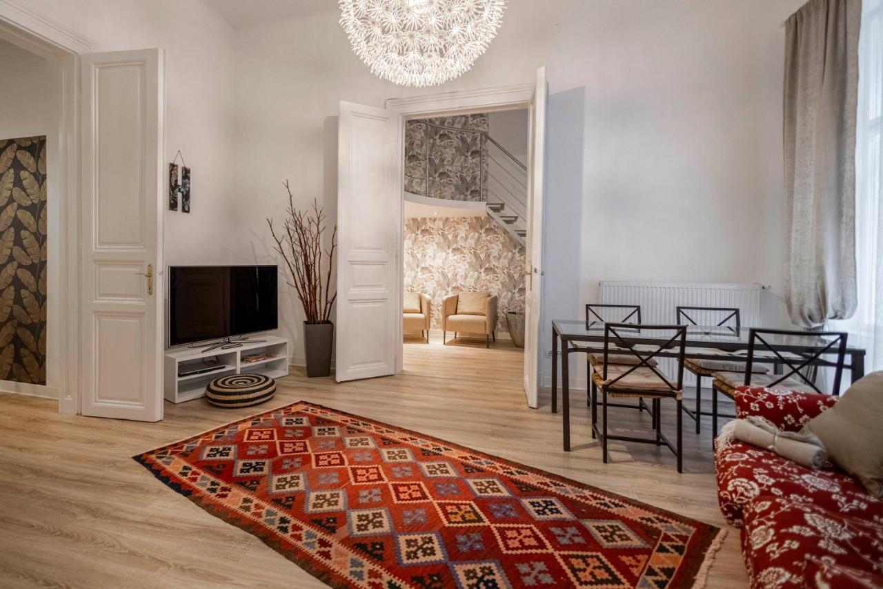 Casa Iaia Lägenhet Budapest Exteriör bild